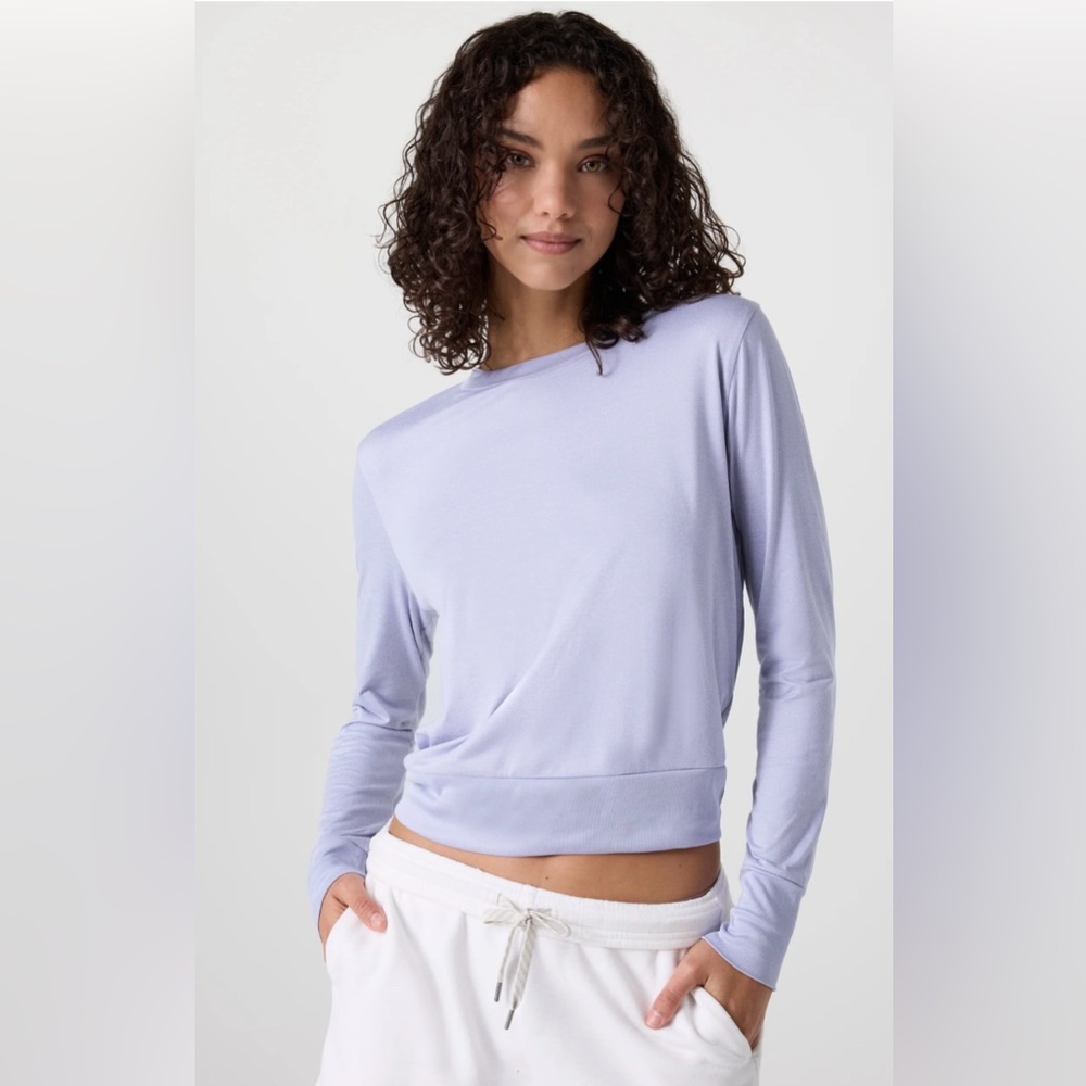 Vuori Daydream Crew Lavender Mist Heather NWT Medium
